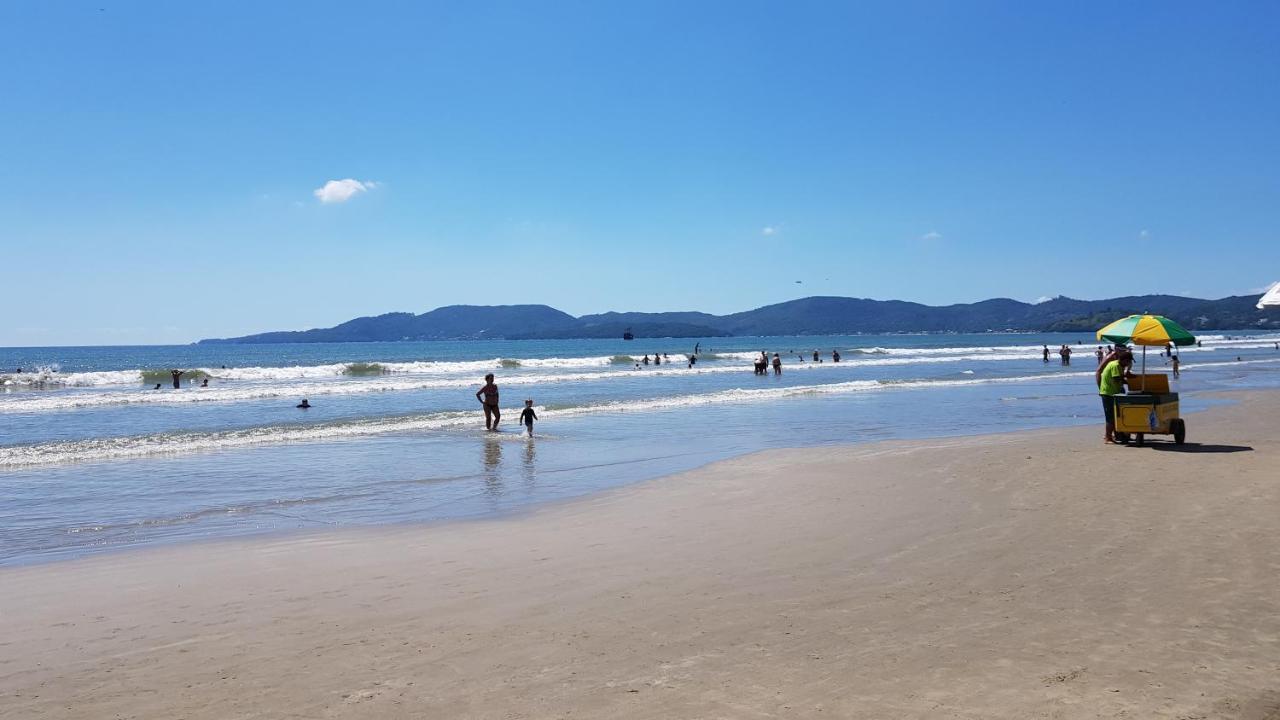 Apto Em Predio Frente Ao Mar, Meia Praia Itapema, Linda Vista, 3 Dormitorios المظهر الخارجي الصورة
